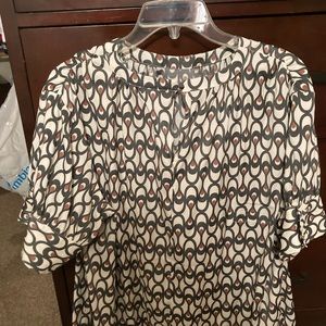 Women’s short sleeve top